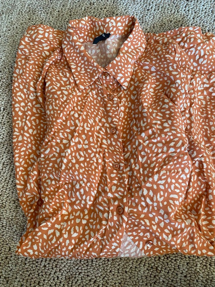 Düğmeli Uzun Kollu gömlek - Görsel 2