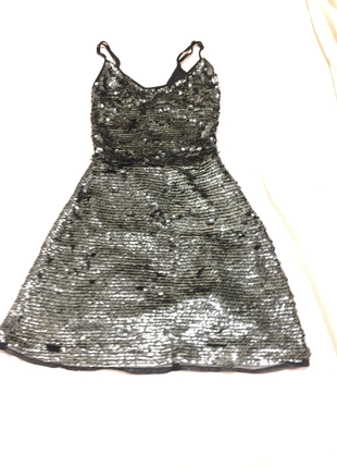 xs Beden Bershka elbise