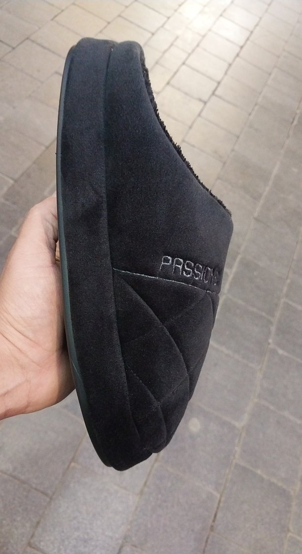 Siyah Erkek Terlik Cok Yumusak Cok Rahat 41-45 numara - Görsel 3