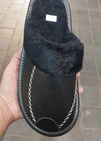 Siyah Deri Kürklü Erkek Ev Terliği 41-45 numara - Görsel 2