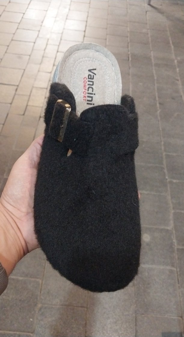 Siyah Keçe Erkek Ev Terliği Tokalı 40 -44 numara - Görsel 2