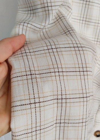 34 Beden Düğmeli Bej Kareli Keten Midi Elbise