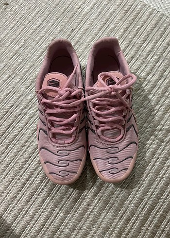 36 Beden nike tn