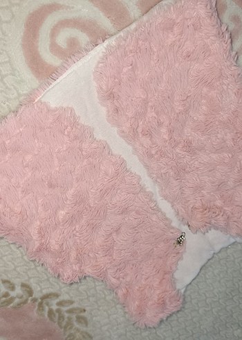 Kız Çocuk Pembe Kürklü Yelek - Görsel 2