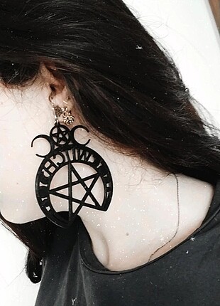 Pentagram gotik küpe 