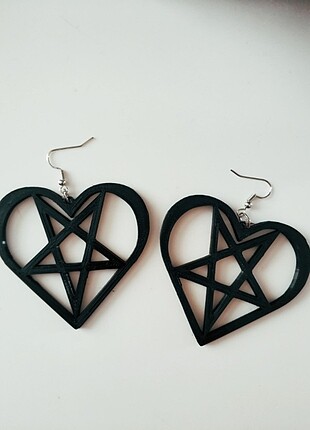 Heartagram Pentagram küpe 