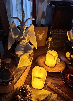 Baphomet heykeli 