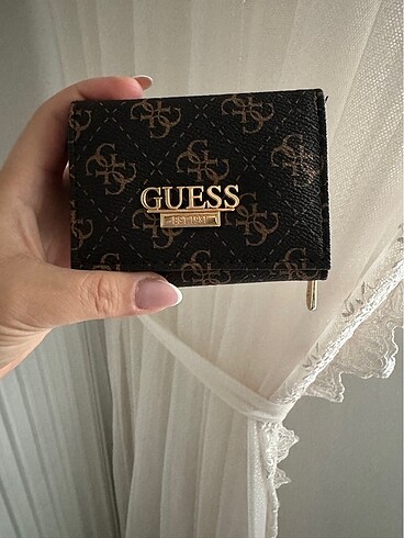 Guess cüzdan