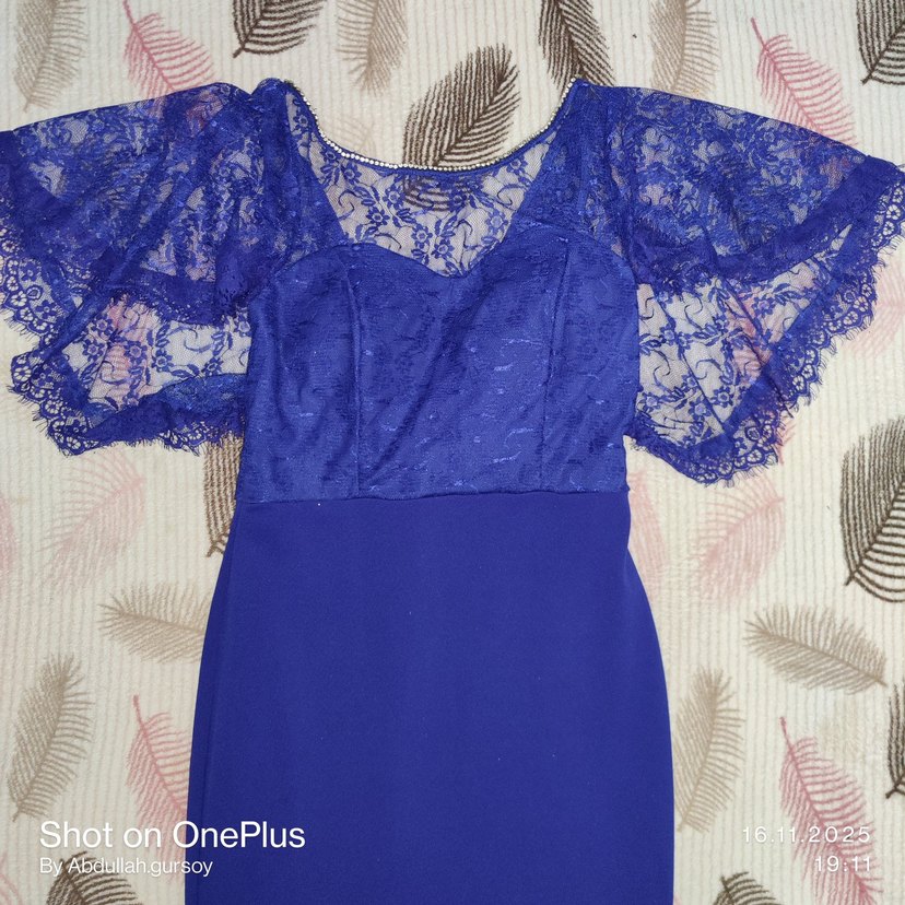 Dantel Detaylı Straplez Mavi Uzun Abiye - Görsel 3