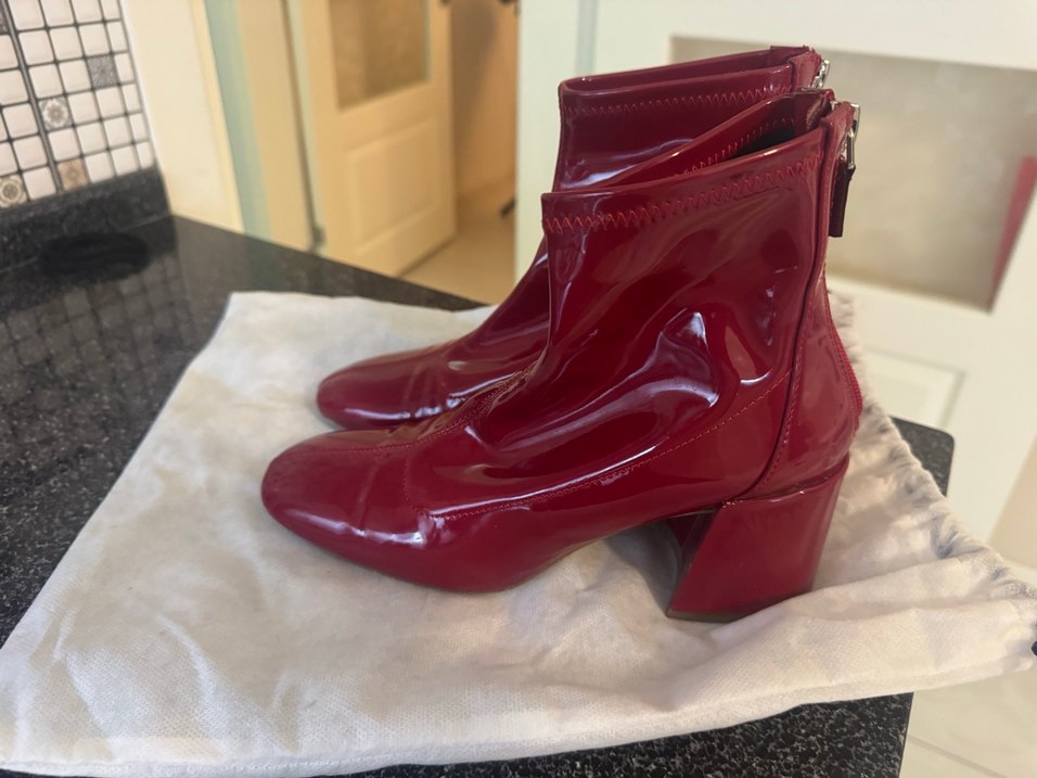 Kırmızı Rugan Topuklu Kadın Bot - Görsel 2