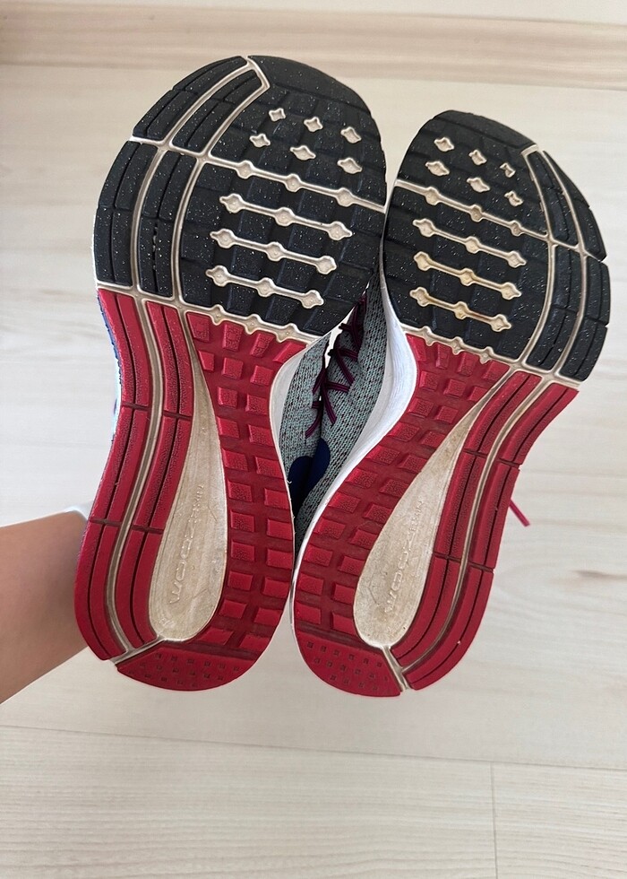 Nıke spor ayakkabı - Görsel 5