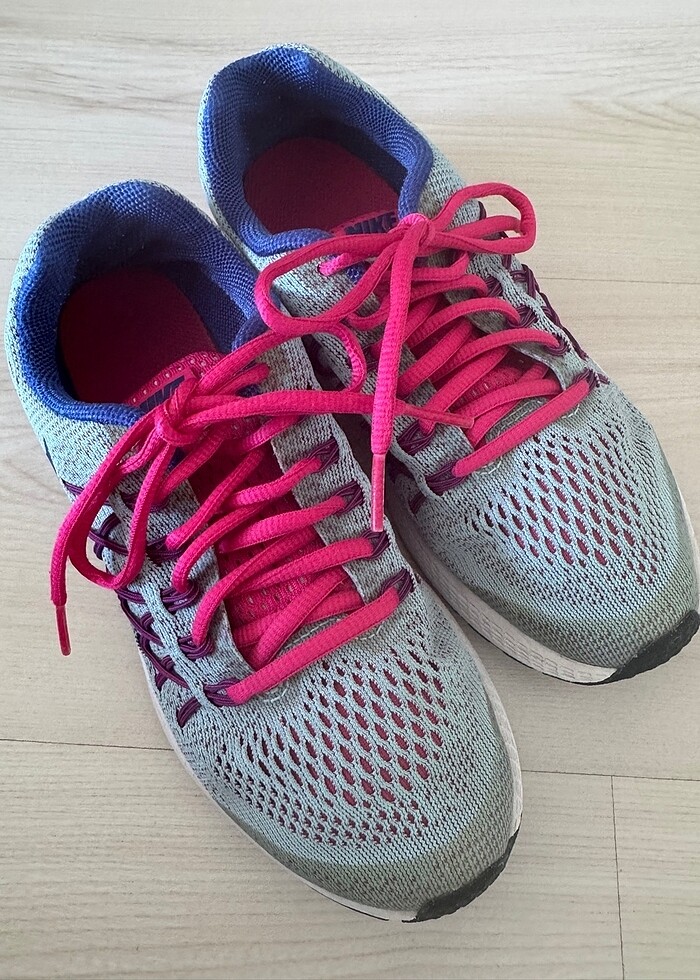 Nıke spor ayakkabı - Görsel 3