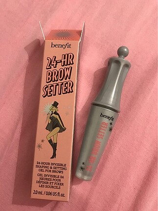 Benefit 24-hr brow setter
