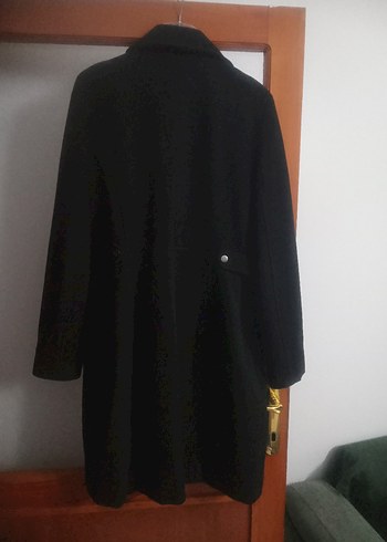 Siyah Fermuarlı Uzun Kaban - Görsel 4