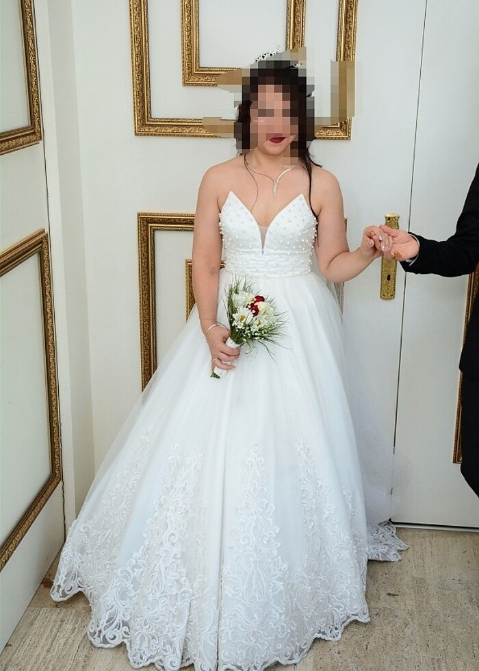 Kuyruklu gelinlik - Görsel 2