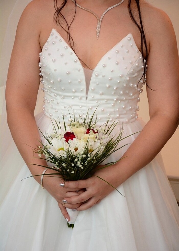 Kuyruklu gelinlik - Görsel 4