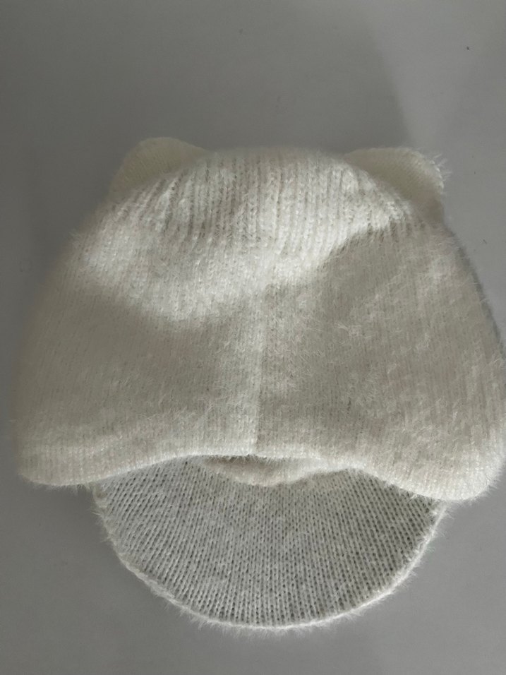 Nakışlı Beyaz Örgü Çocuk Bere - Görsel 2