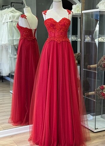 Kırmızı abiye