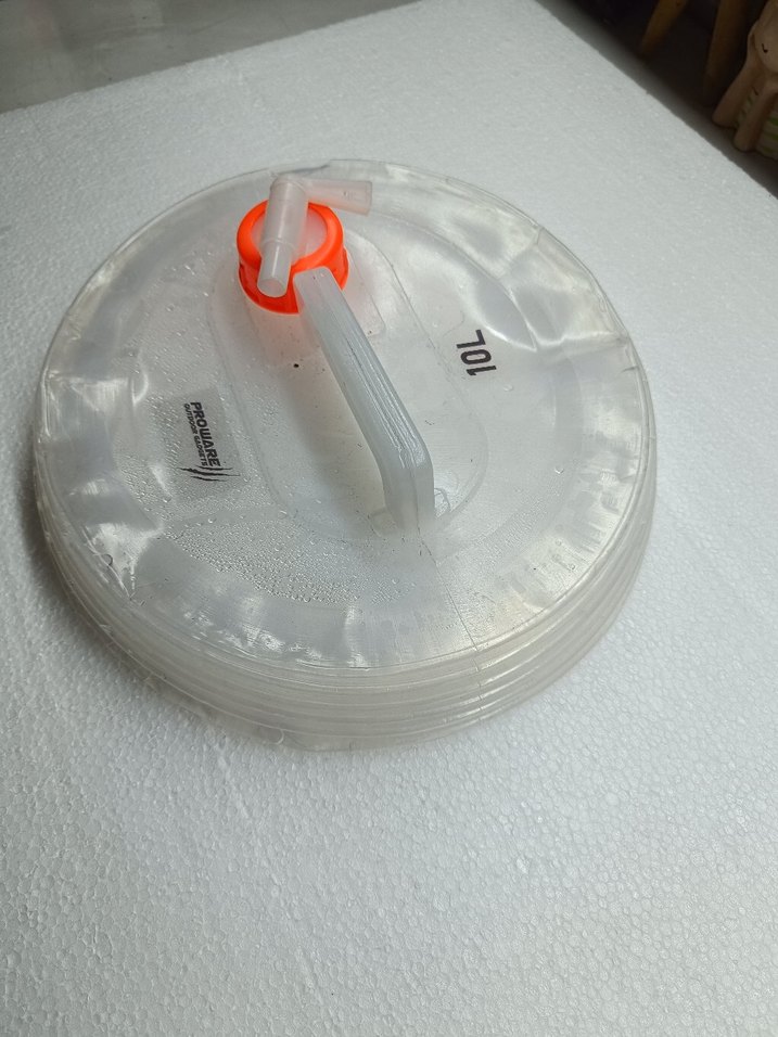 10L katlanabilir su bidonu - Görsel 3