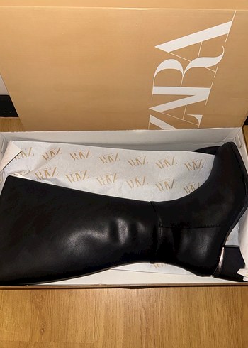 Siyah Deri Kadın Çizme - Görsel 3