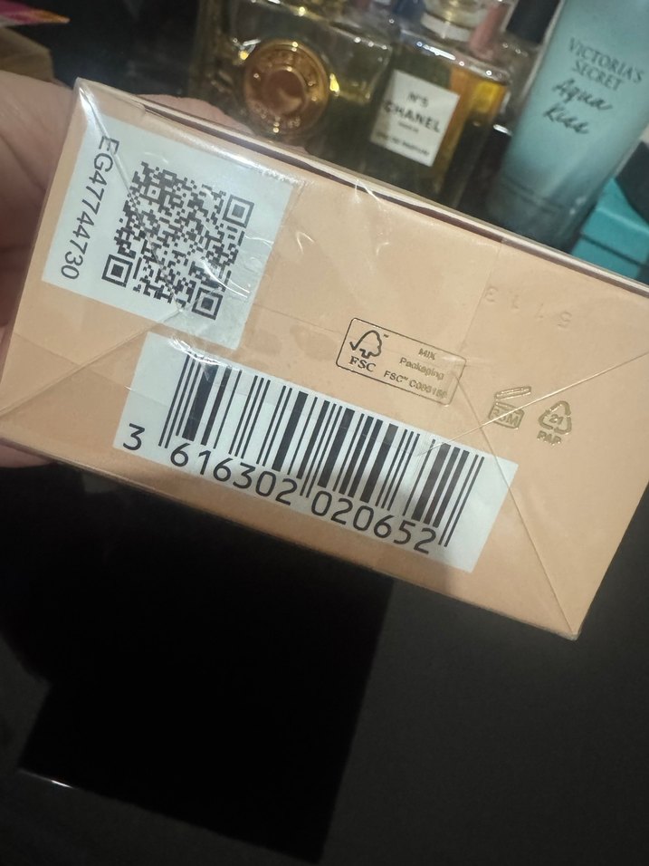 Burberry Goddess Kadın Parfüm 100 ml - Görsel 3