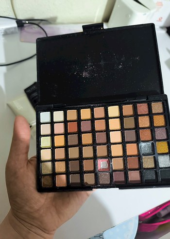 Bej Tonlarda Göz Farı Paleti - Görsel 3