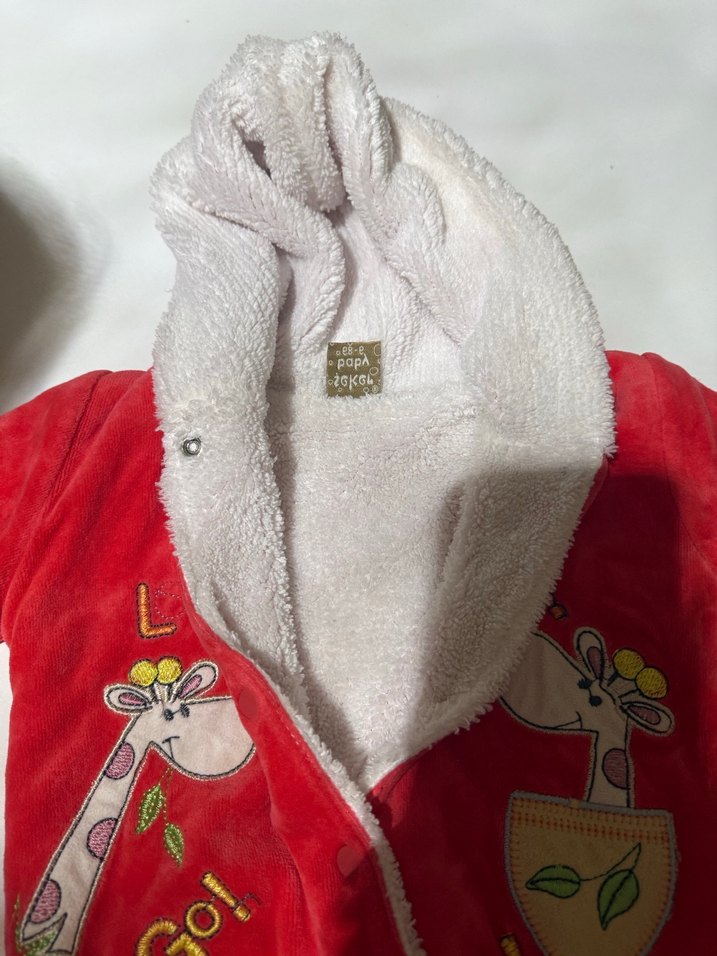 Kız Bebek Kırmızı Nakışlı Kürklü Takım - Görsel 2