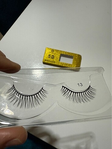 Takma kirpik - Görsel 2