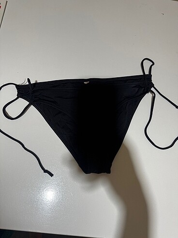 PENTİ bikini altı