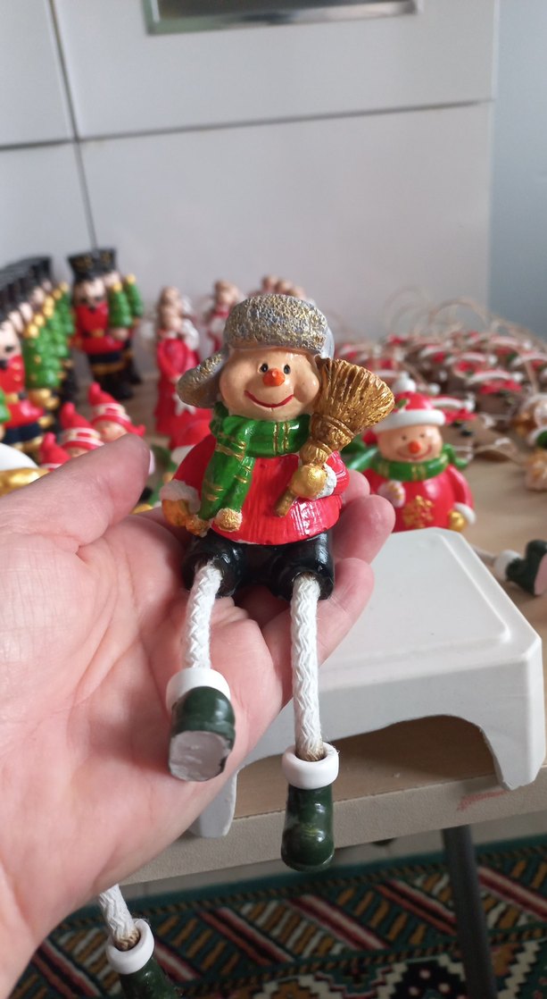 Renkli Karakter Figürlü Süsleme - Görsel 2