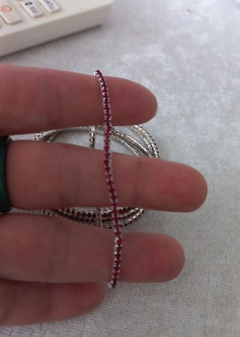 Kırmızı Pullu Yılan Desenli Kadın Bileklik - Görsel 2