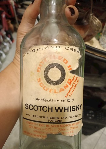 Diğer Vintage Altın Parlak Scotch Whisky