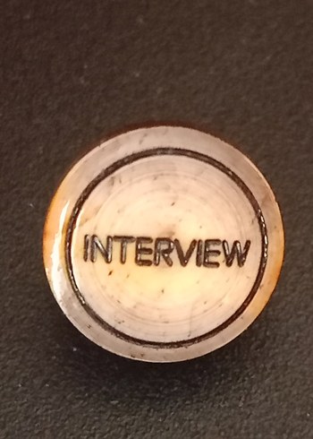 Kolleksiyonluk İnterview Rozeti (ÇOK NADİR) - Görsel 6