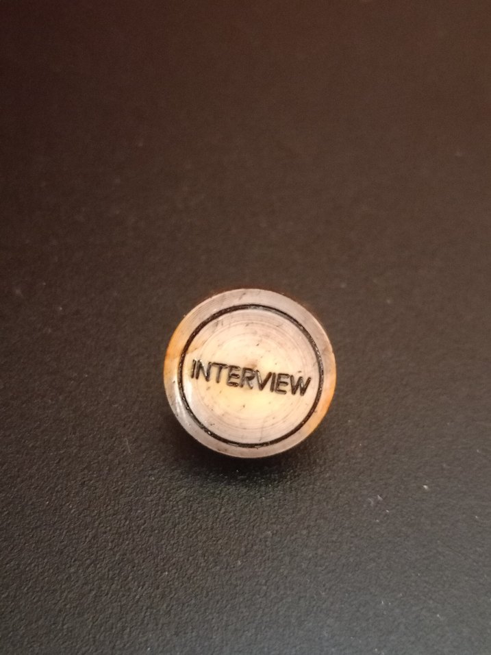 Kolleksiyonluk İnterview Rozeti (ÇOK NADİR) - Görsel 5