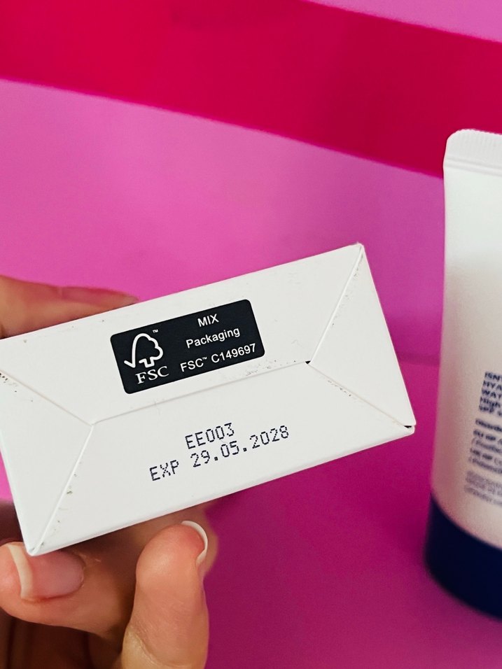 Isntree Hyaluronic Acid Güneş Jeli SPF 50 - Görsel 3