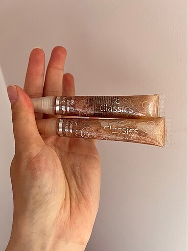 Şeffaf Lipgloss Dudak Parlatıcı