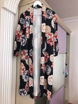 Meri Kimono