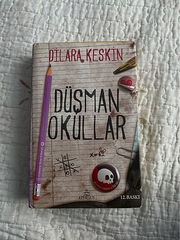 Dilara Keskin - Düşman Okullar