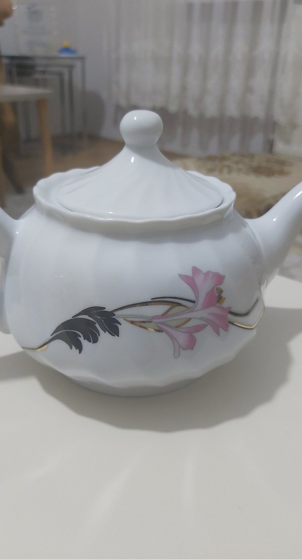 Beyaz çiçek desenli porselen çaydanlık - Görsel 2