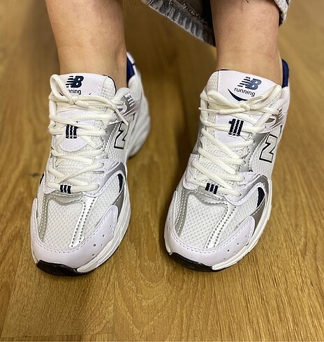 44 Beden New Balance Spor Ayakkabı