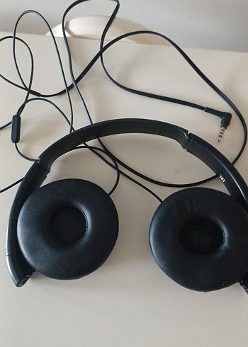 Sony Siyah Kablolu Kulaklık - Görsel 2