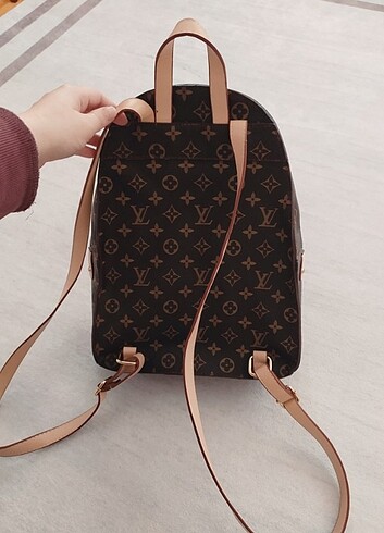 Louis Vuitton Sırt çantası 