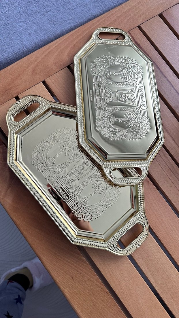 Altın Renkli Parlak Tepsi Seti - Görsel 2