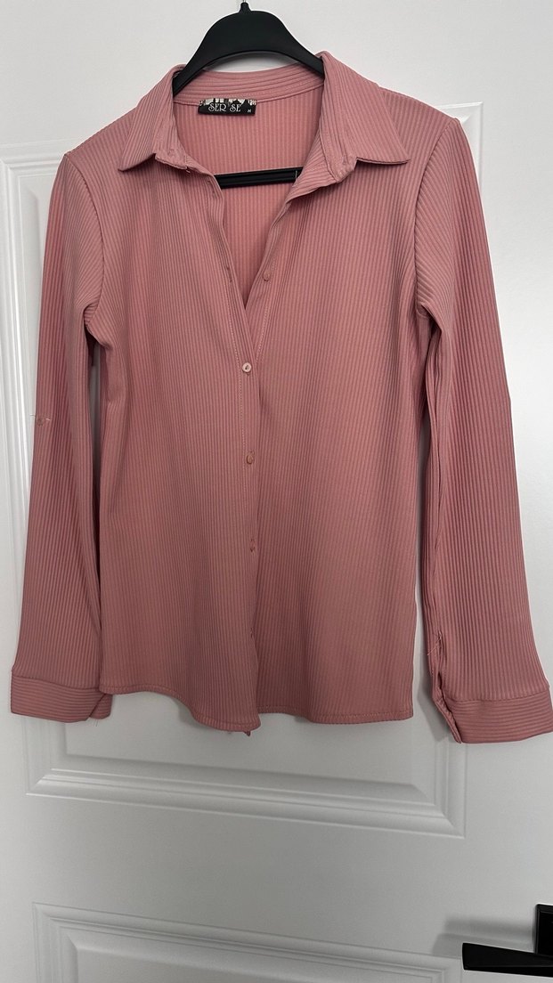 Pembe Düğmeli Uzun Kollu Kadın Gömlek - Görsel 4