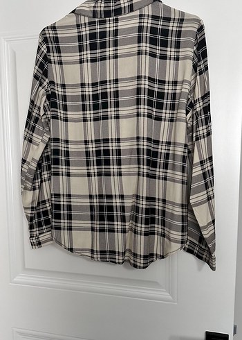 Düğmeli Ekose Gömlek Kadın - Görsel 2