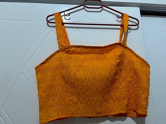 Trendyolmilla crop