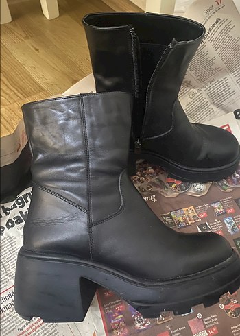 Elle Shoes Siyah Deri Kadın Günlük Bot - Görsel 2