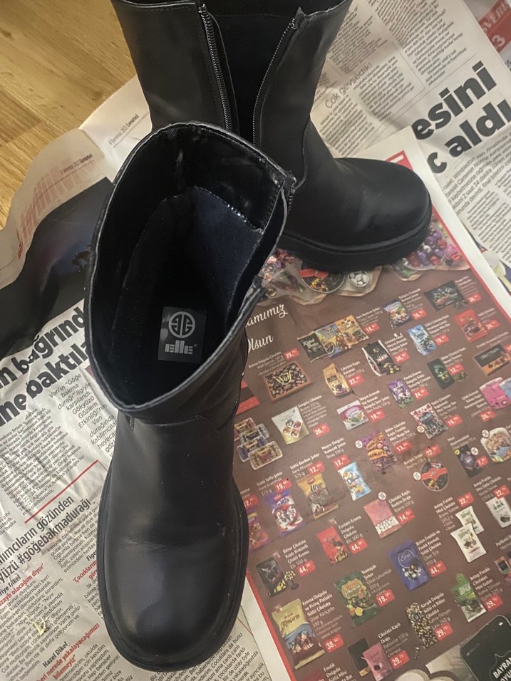 Elle Shoes Siyah Deri Kadın Günlük Bot - Görsel 3