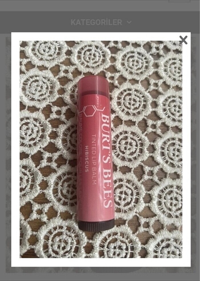 Burts Bees Hibiscus 2025 - Görsel 2
