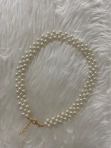 İnci choker kolye